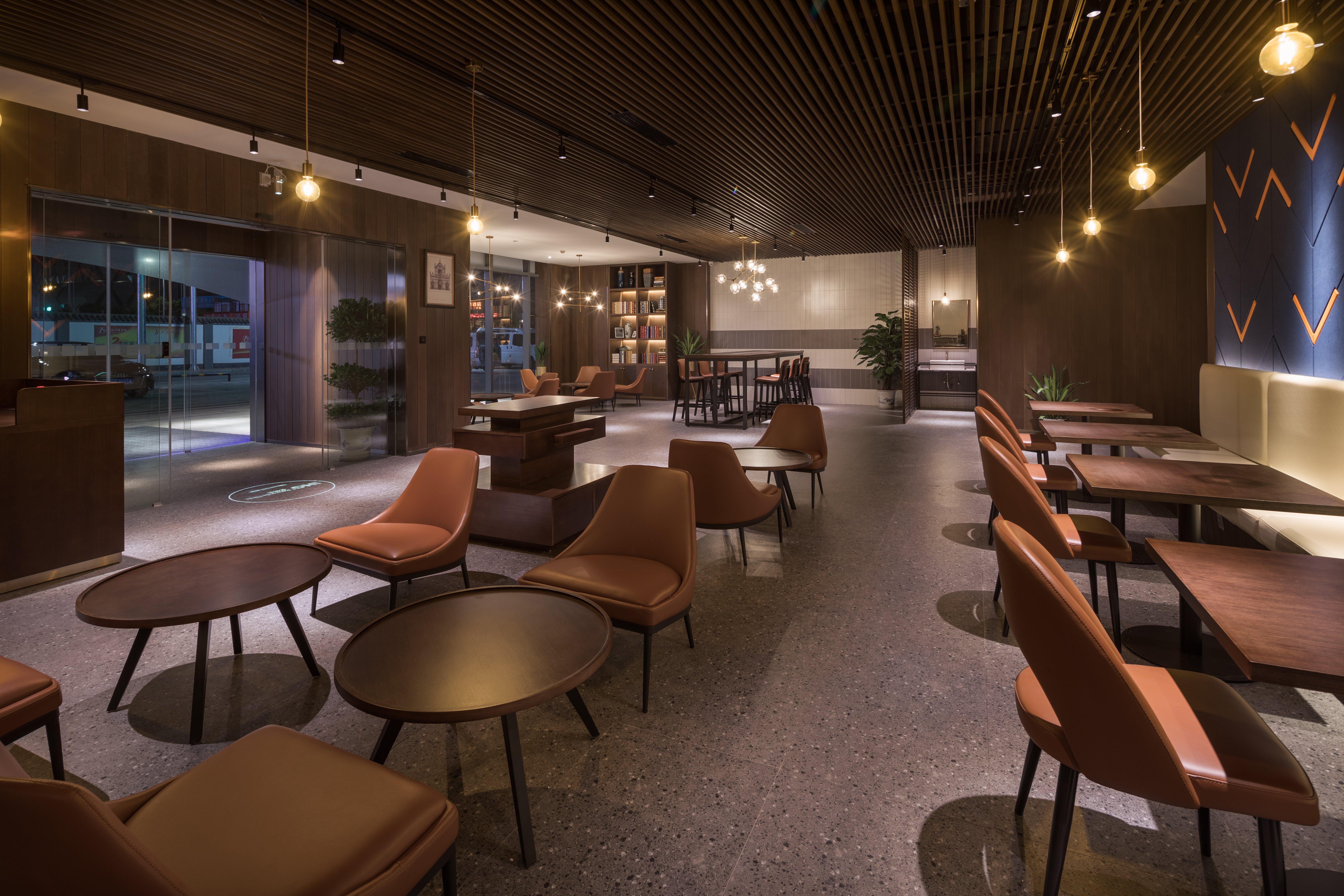 Holiday Inn Express Nanchang West Station By Ihg Exterior foto
