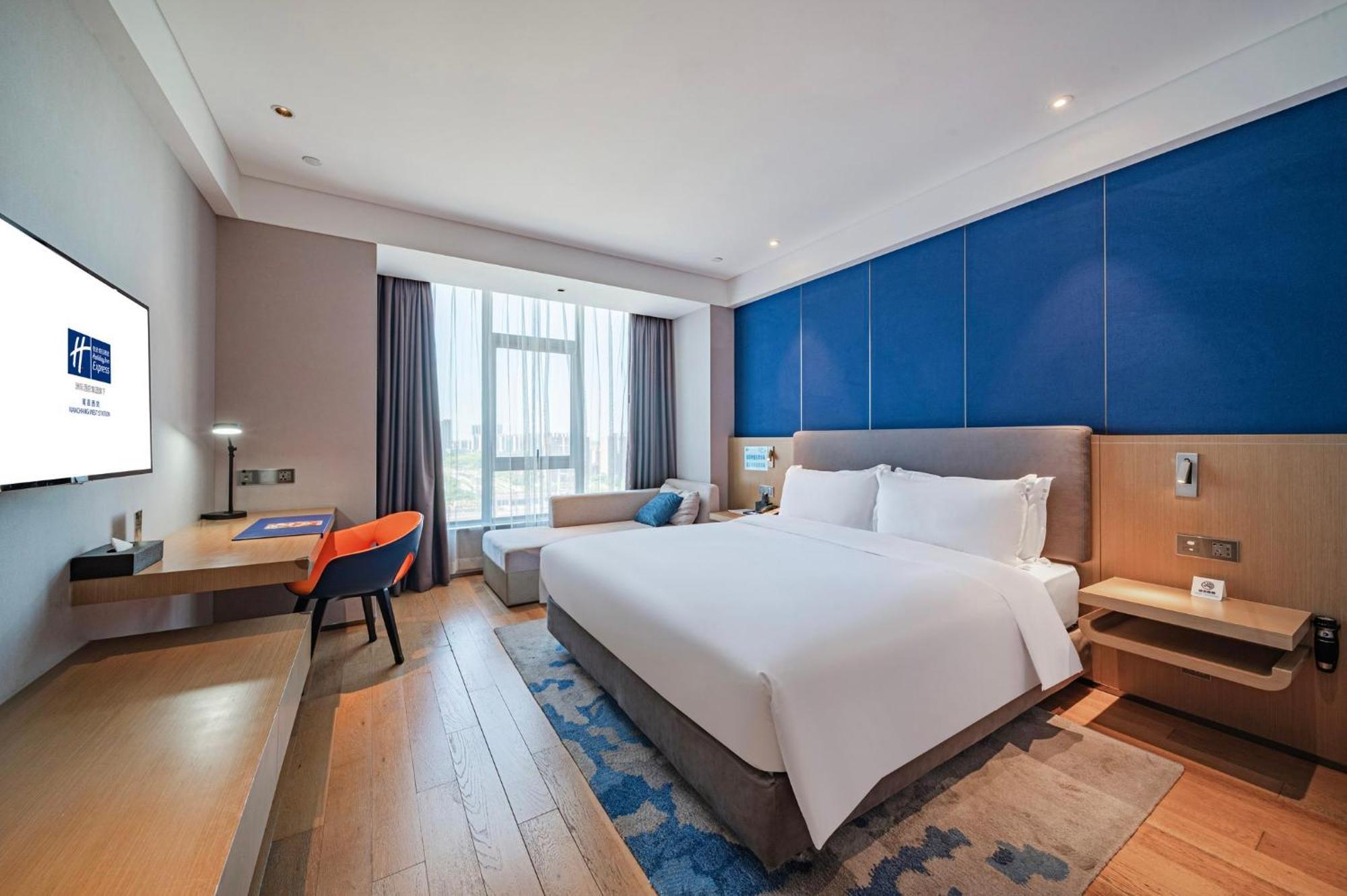 Holiday Inn Express Nanchang West Station By Ihg Exterior foto